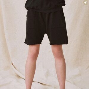 THE GREAT. The Patch Pocket Sweat Short. NWT.